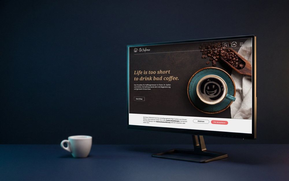 Monitor mit der Startseite von kaffeewelt.ch