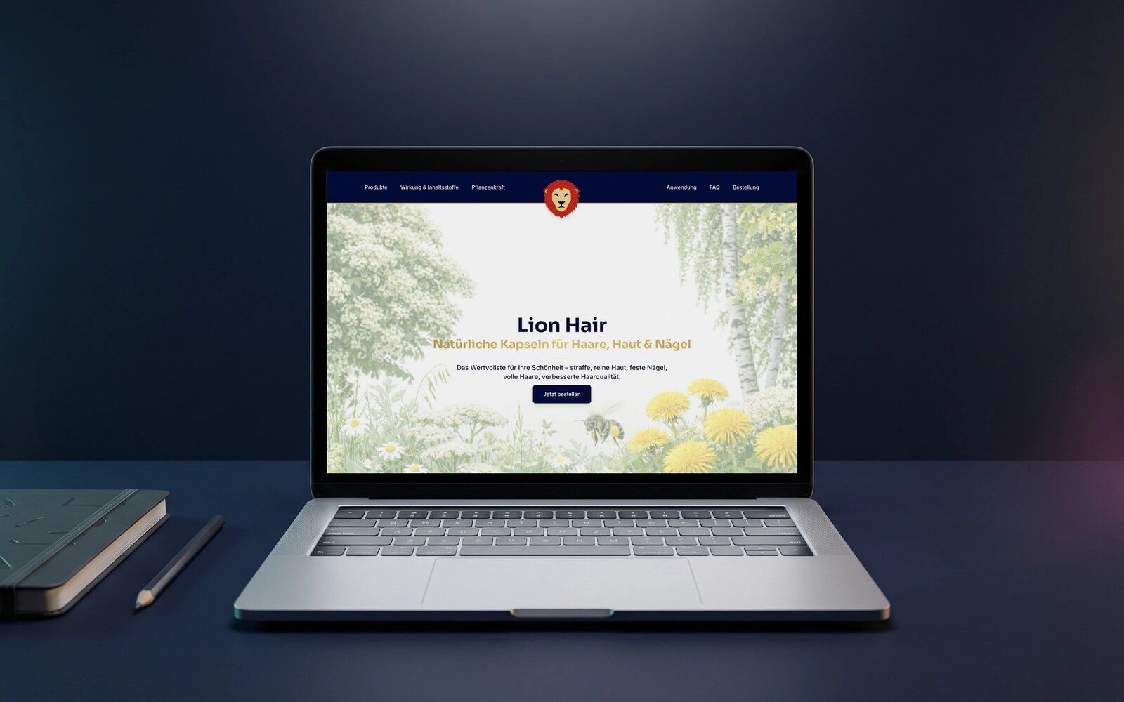 Laptop mit der Website von Lion Hair